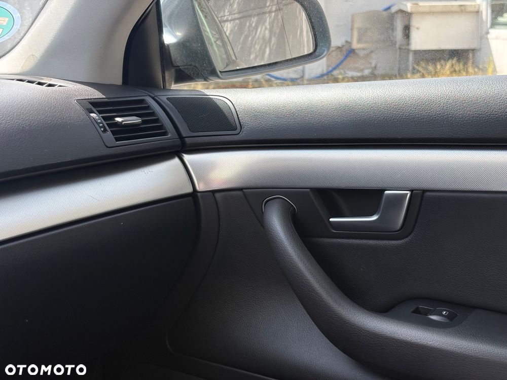 Audi A4 Avant 1.8 T - 22