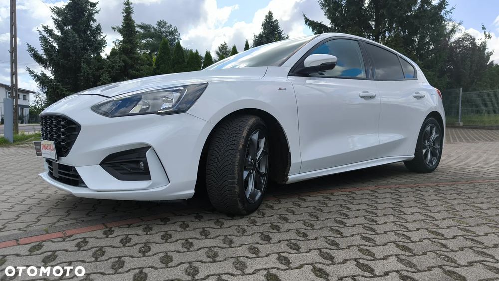 Ford Focus 1.5 EcoBlue Start-Stopp-System ST-LINE STYLE - 3
