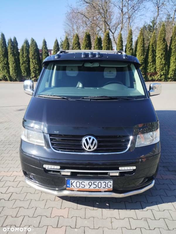 Volkswagen Transporter - 1