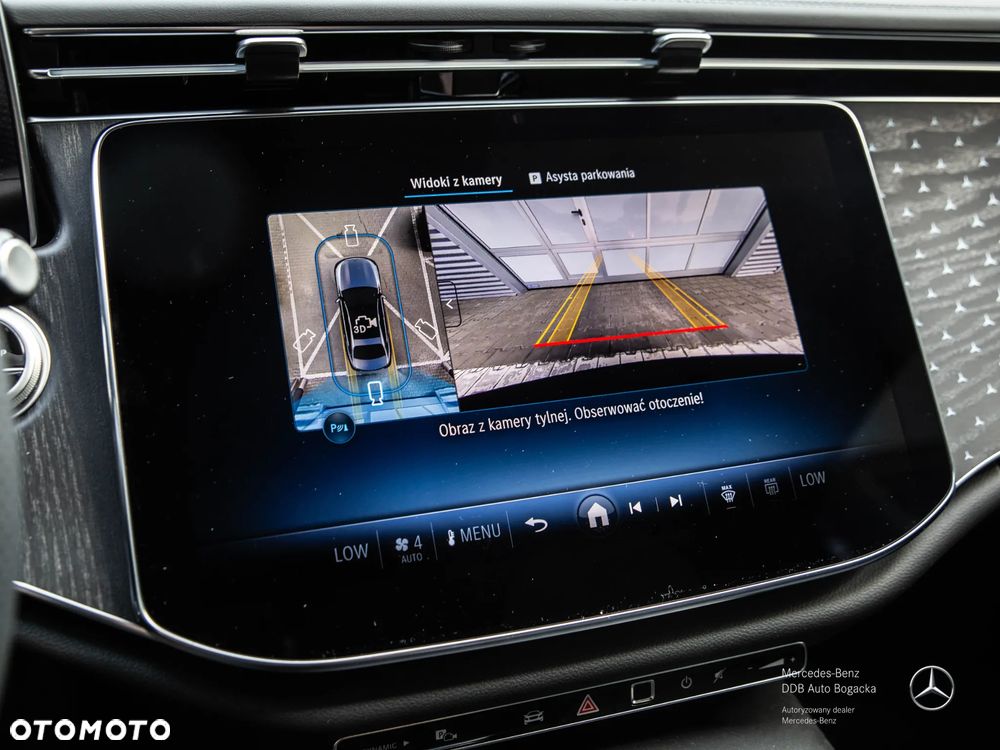 Mercedes-Benz Klasa E 220 d mHEV 4-Matic AMG 9G-Tronic - 11