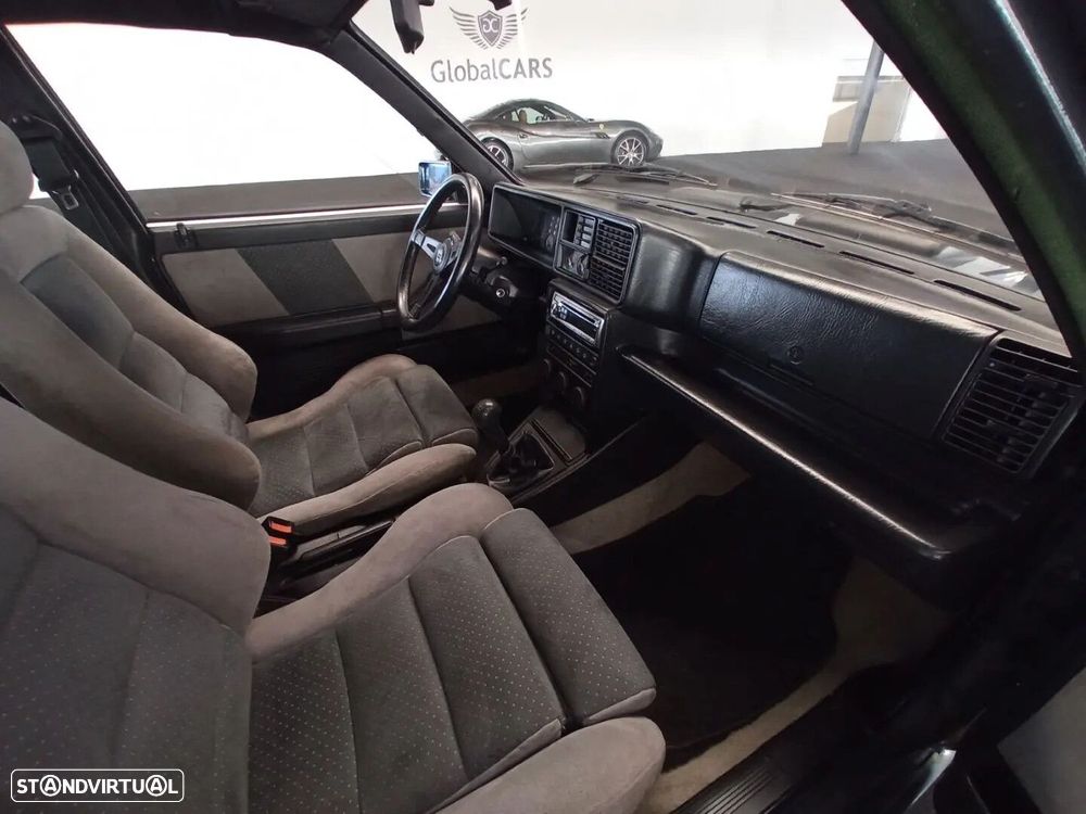 Lancia Delta 1.6 HF Turbo - 6