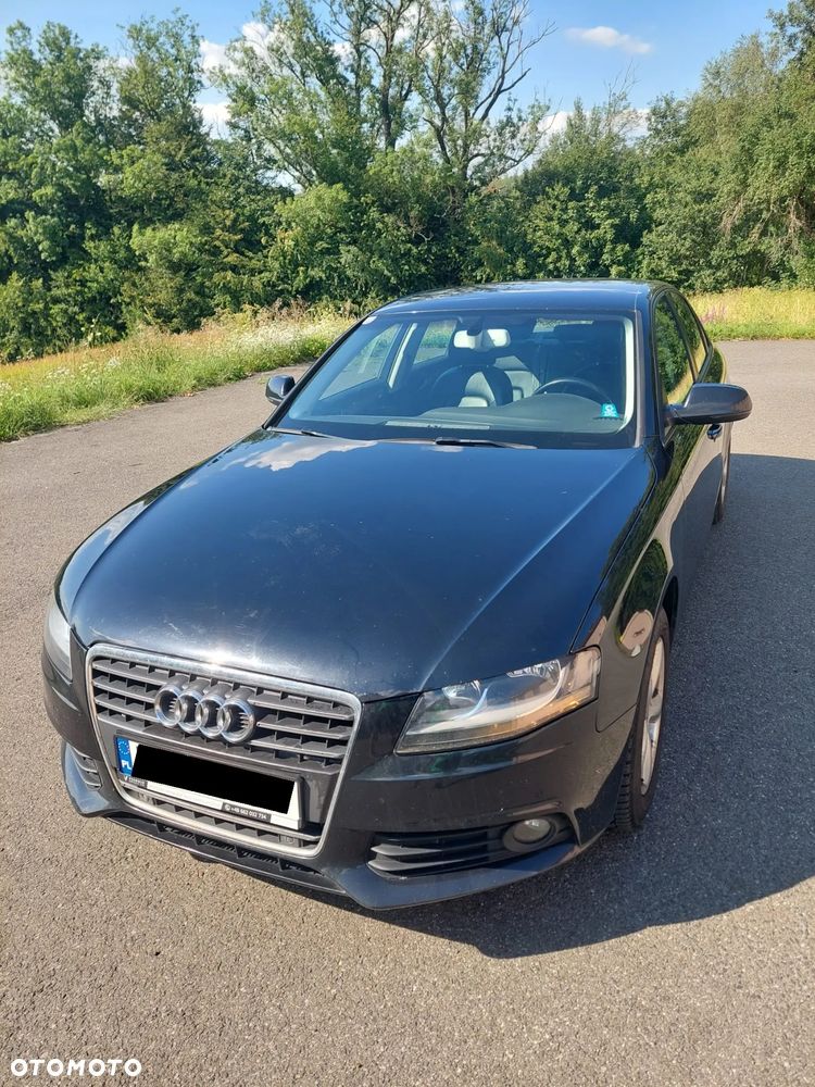 Audi A4 Limousine