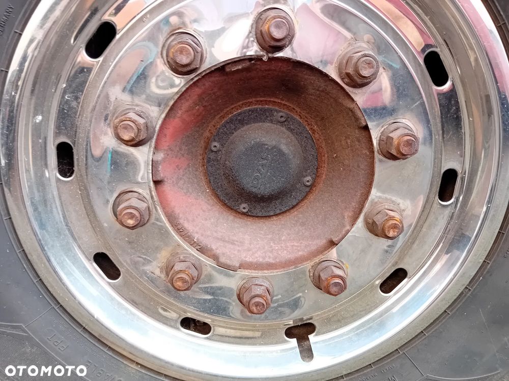 Piasty do naczep - 11