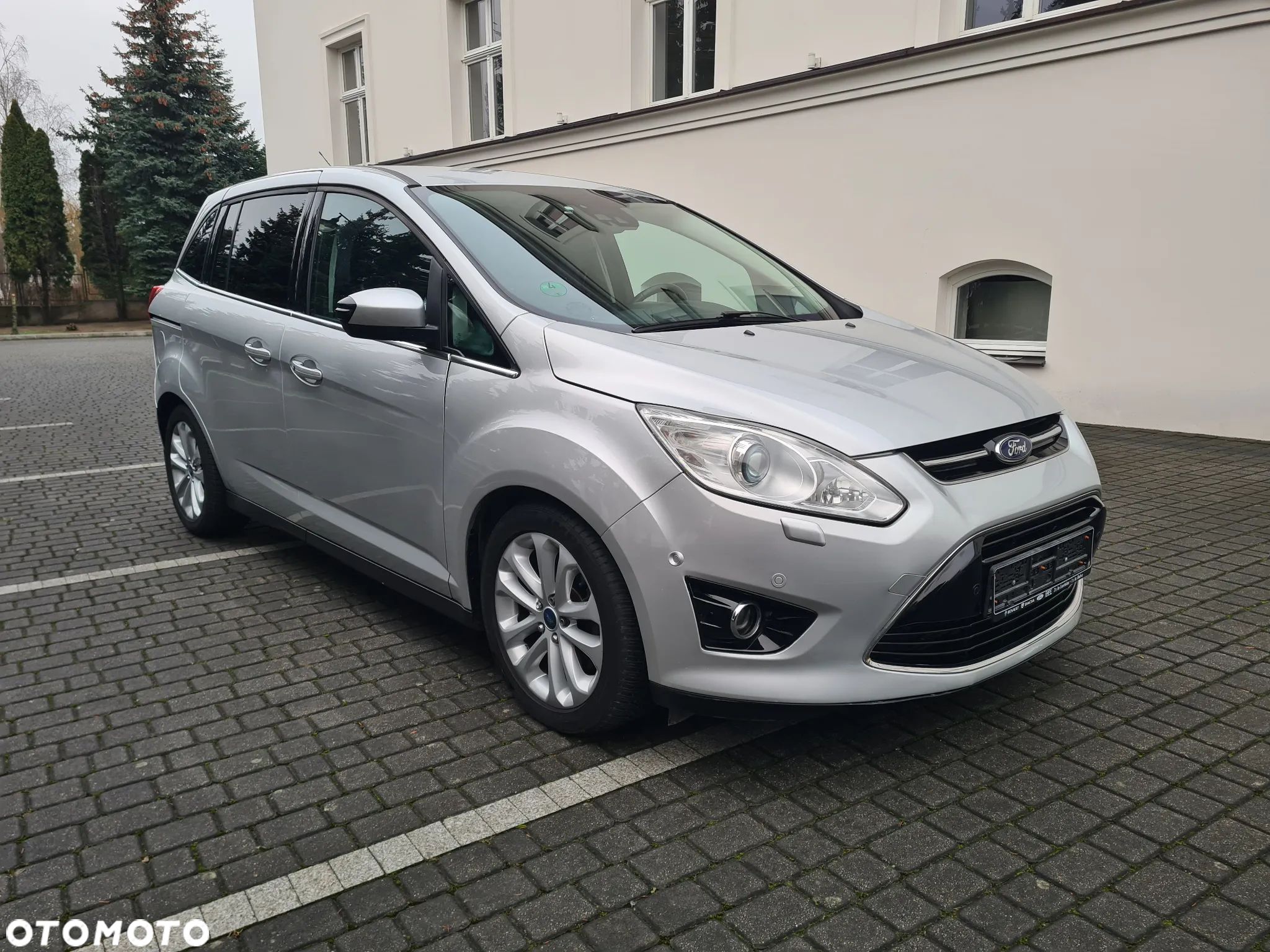 Ford Grand C-MAX 2.0 TDCi Titanium - 1