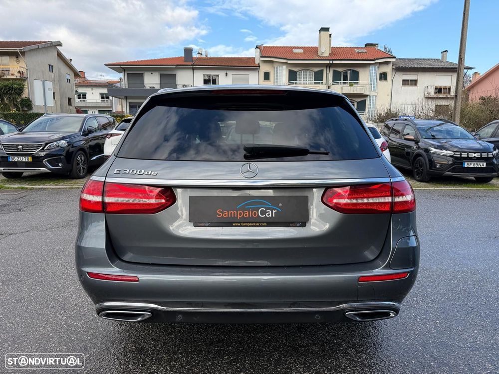 Mercedes-Benz E 300 de Avantgarde - 12