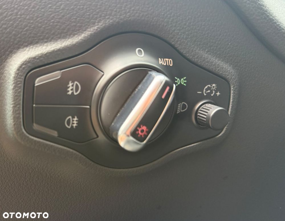 Audi Q5 2.0 TDI quattro - 25