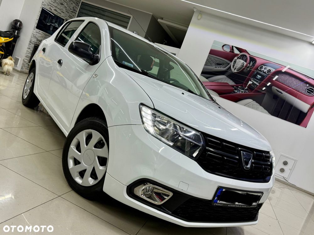 Dacia Sandero SCe 75 Essential - 2