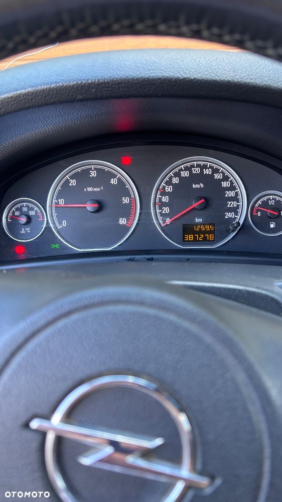 Opel Vectra 1.9 CDTI - 22