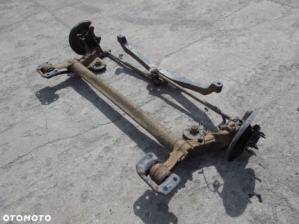 OPEL ASTRA J IV HB 09-15 BELKA ZAWIESZENIA TYL KPL - 2