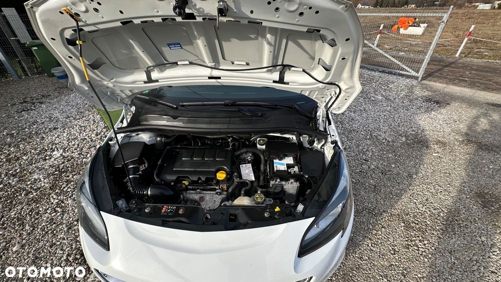 Opel Corsa 1.4 16V Edition - 10