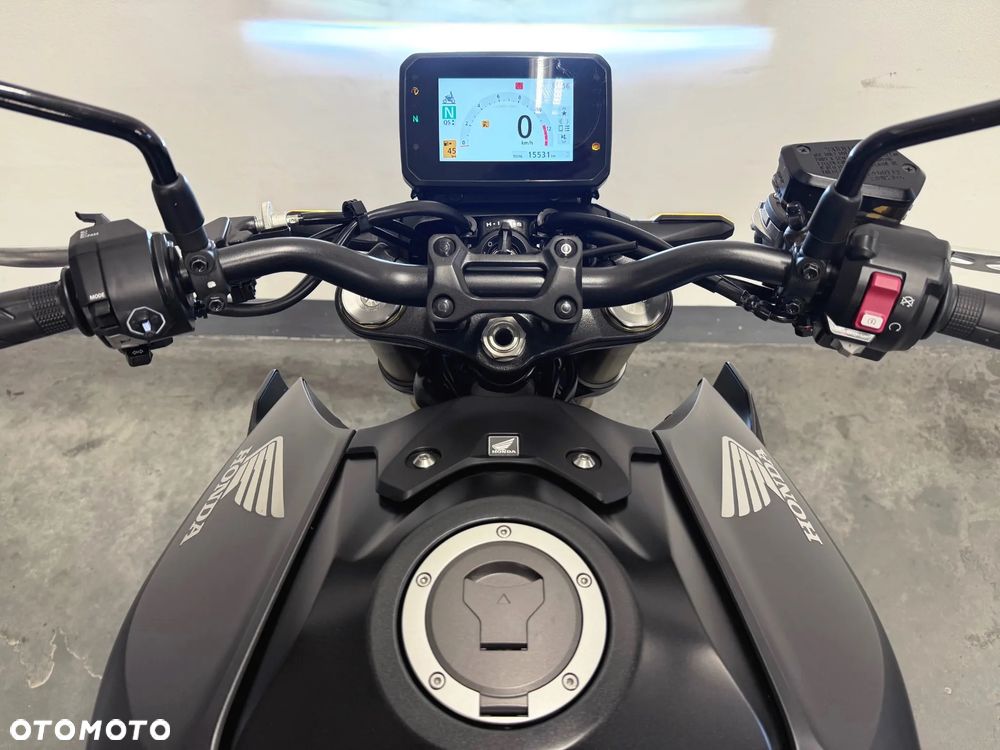 Honda Hornet - 38