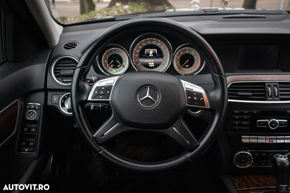 Mercedes-Benz C 200 7G-TRONIC Exclusive - 14