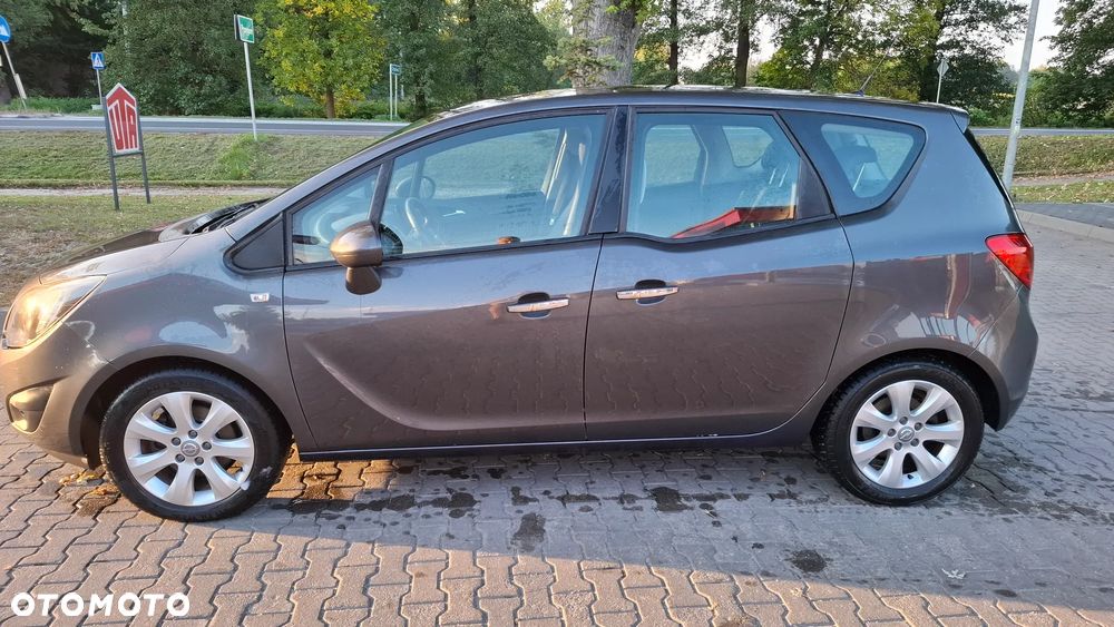 Opel Meriva - 2