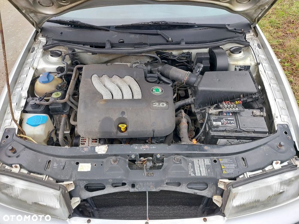 Skoda Octavia 2.0 GLX - 8
