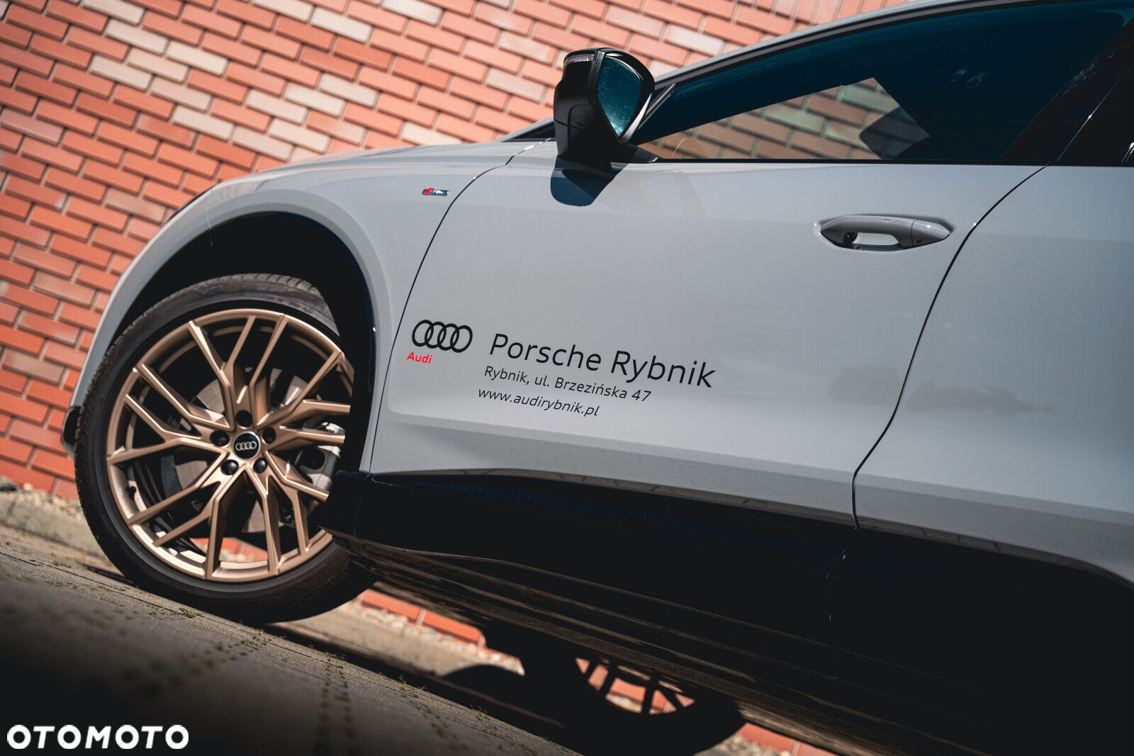 Audi Q4 e-tron - 7