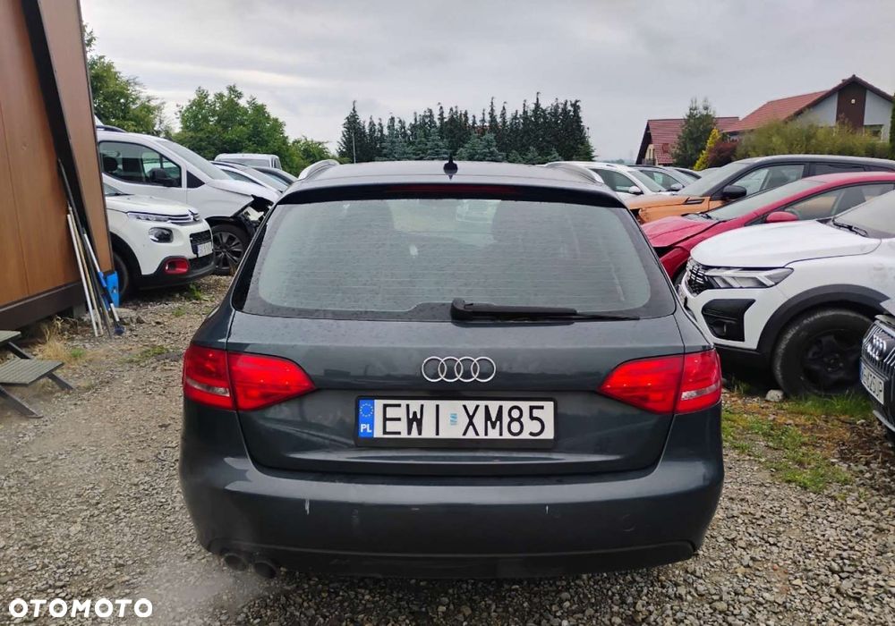Audi A4 Avant - 19