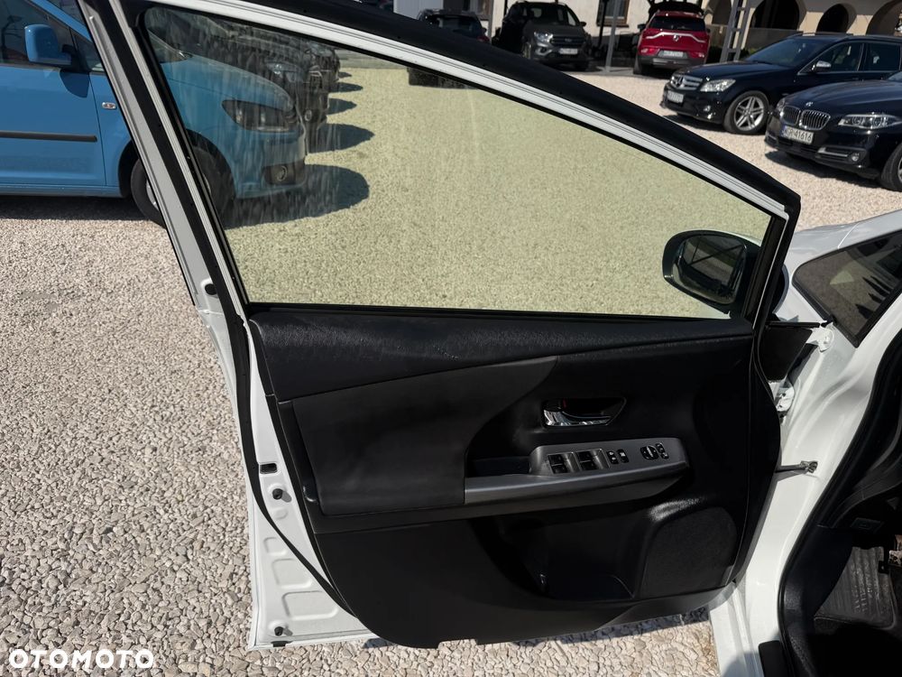 Toyota Prius 1.8 Hybrid Comfort - 16