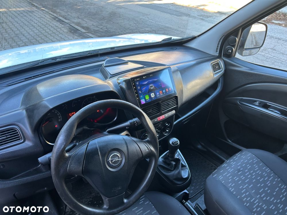 Opel Combo - 11