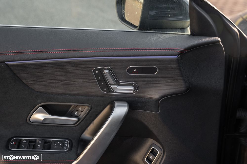 Mercedes-Benz CLA 250 e 8G-DCT AMG Line - 7