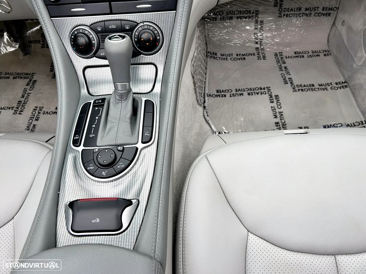 Mercedes-Benz SL 350 Auto - 12
