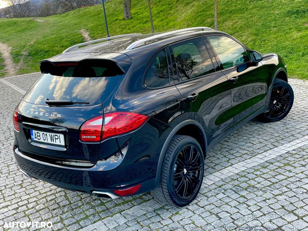 Porsche Cayenne 3.0 L V6 - 13