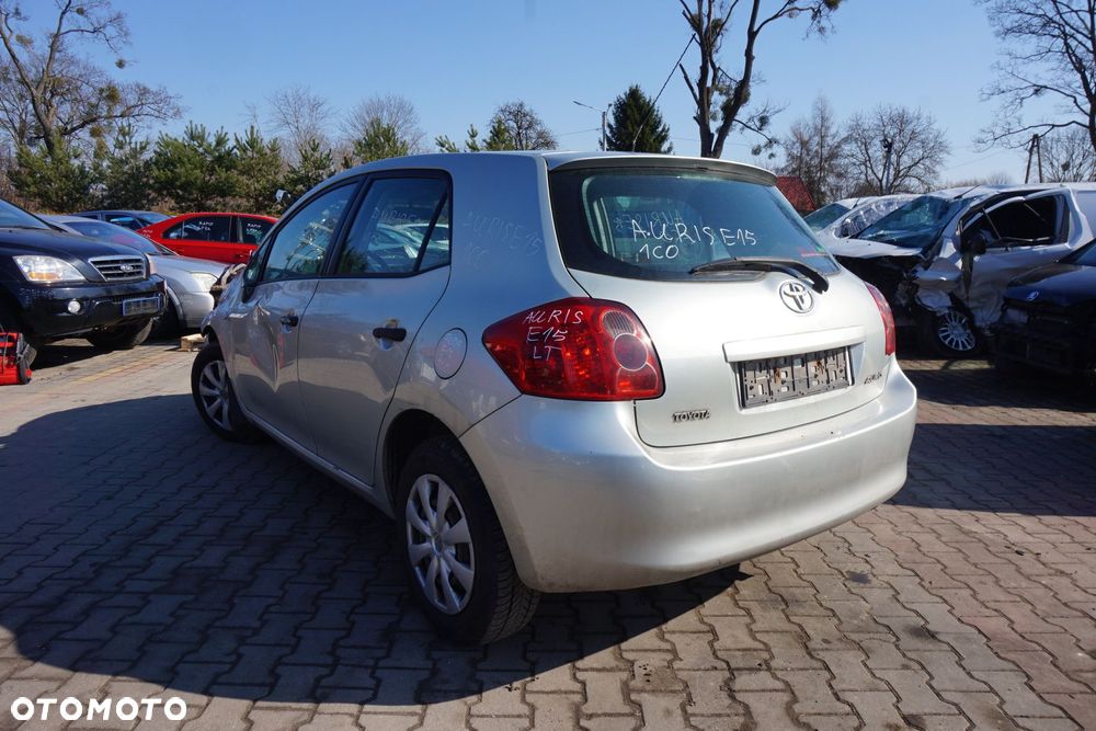 TOYOTA AURIS E15 I 5D HB 2008 1C0 1.4 16V 4ZZ-FE 97KM C50 SREBRNY na części - 3