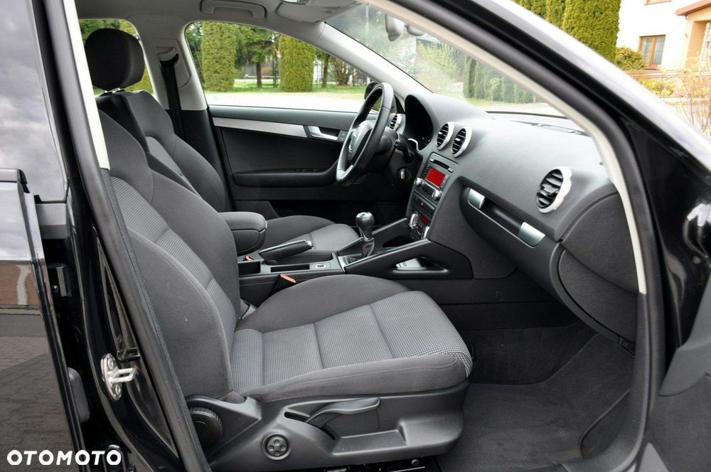 Audi A3 Sportback - 17