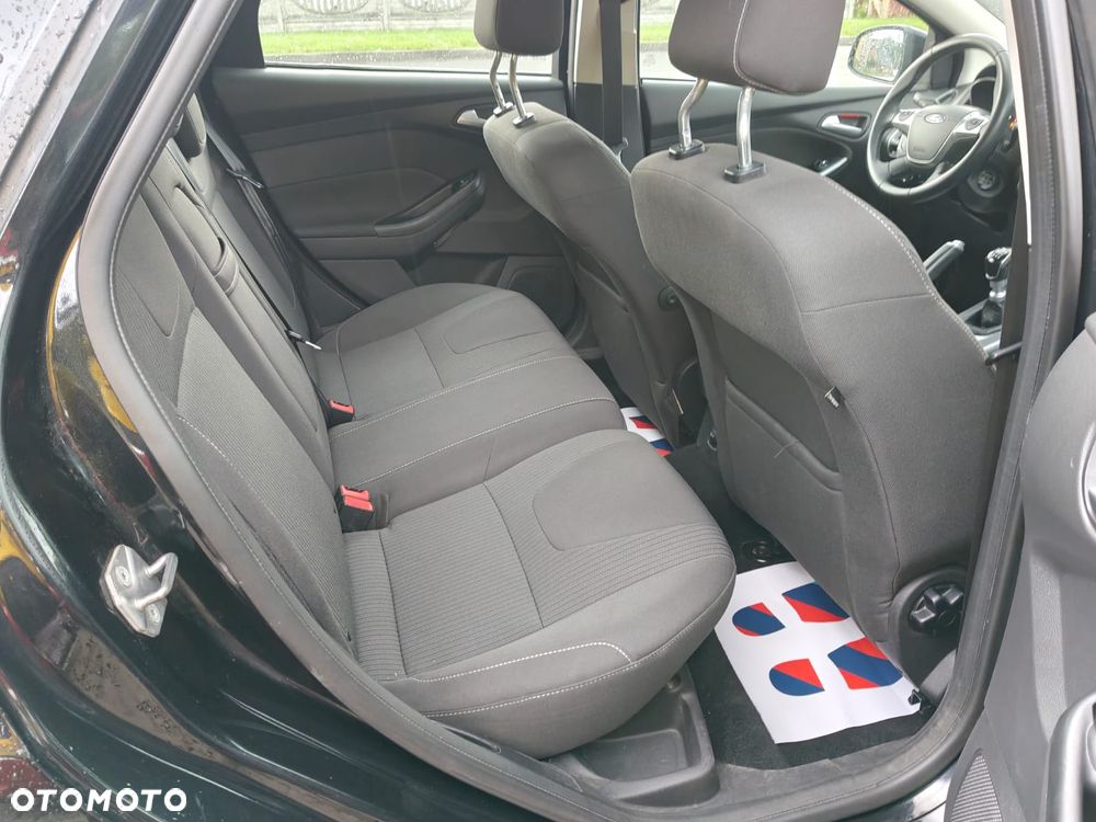 Ford Focus 1.0 EcoBoost Titanium - 12