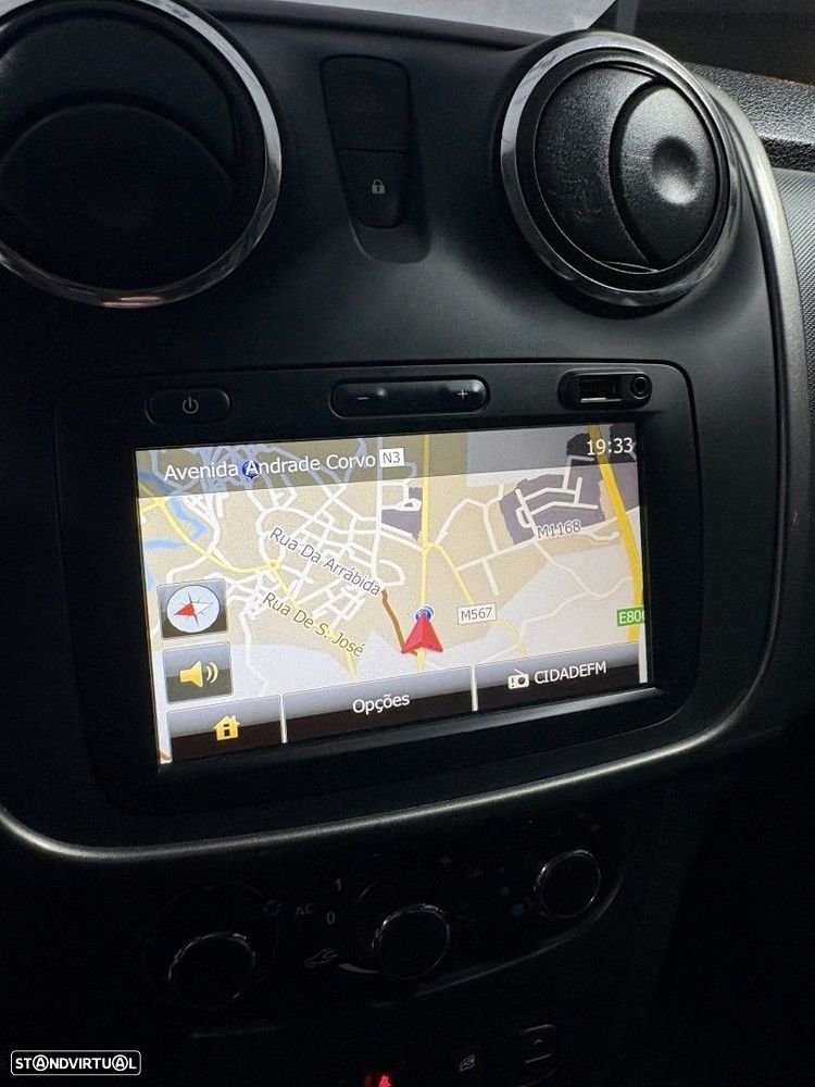 Dacia Sandero 0.9 TCe Stepway - 15