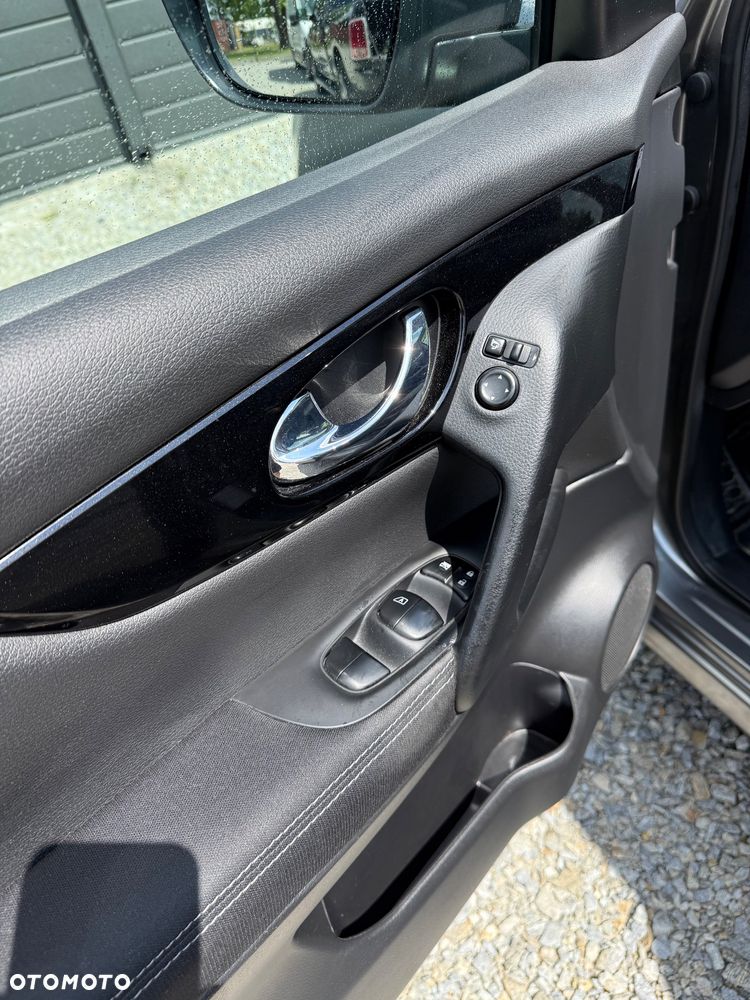 Nissan Qashqai 1.6 DCi Tekna+ - 13