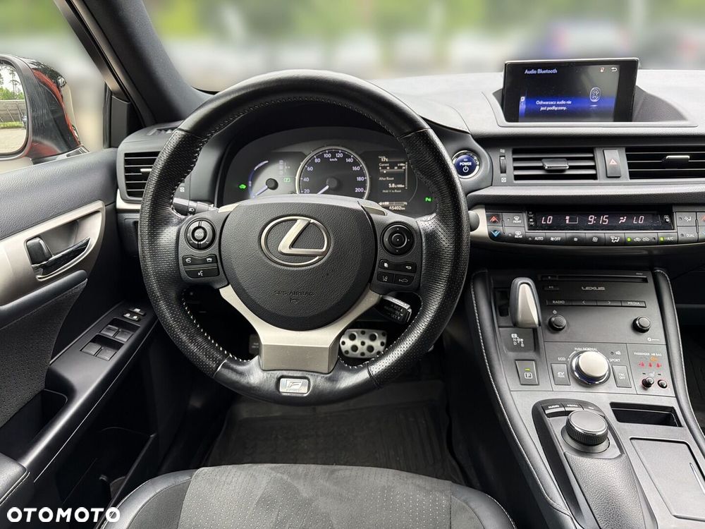 Lexus CT 200h F Sport - 11