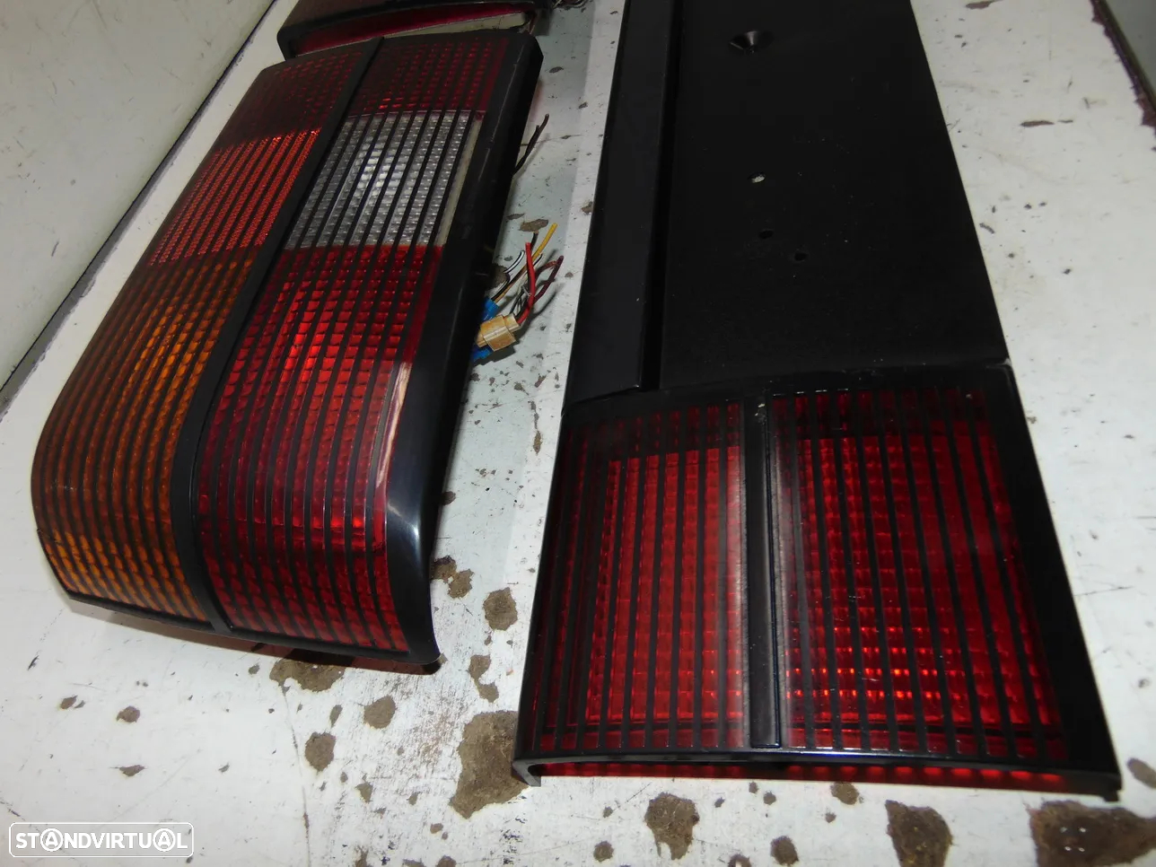 Opel Ascona farolins/Placa central - 7