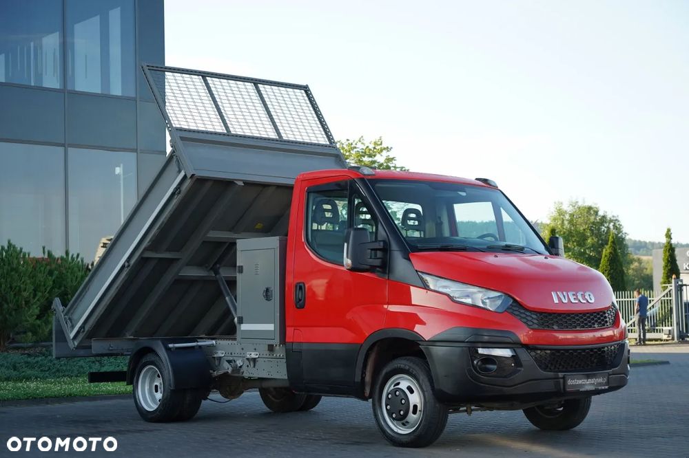 Iveco DAILY 35-130 / WYWROTKA TYLNOZSYPOWA / BLIŹNIAK / MANUAL / SKÓRA / EURO 6 - 3
