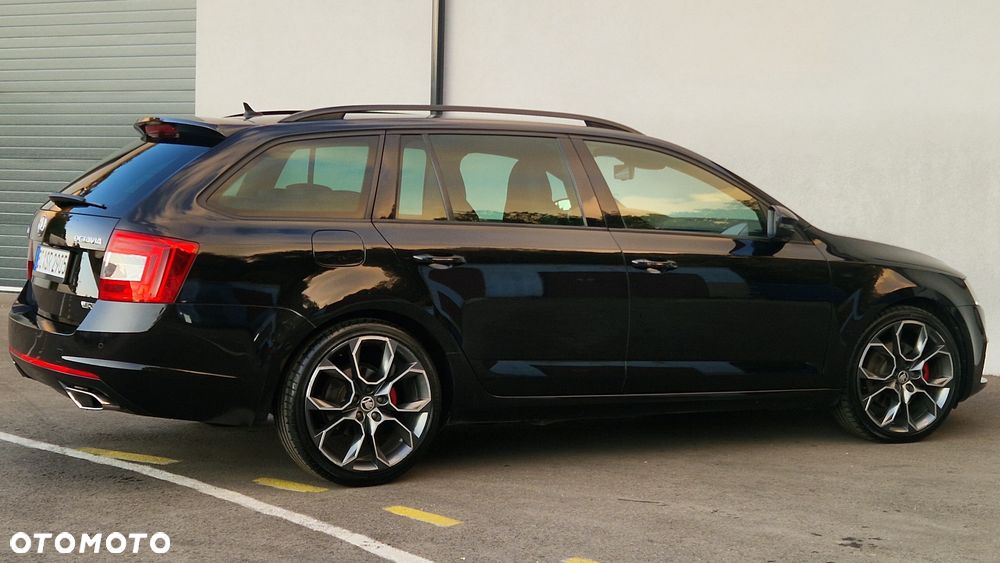 Skoda Octavia 2.0 TDI RS Challenge DSG - 18