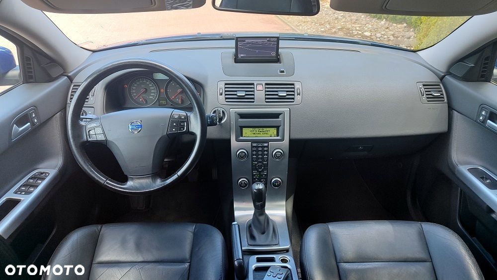 Volvo V50 2.0D Momentum - 8