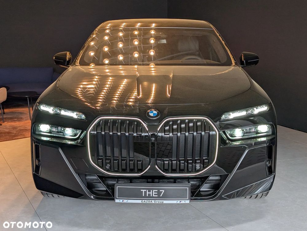 BMW Seria 7 740d xDrive mHEV M Sport sport - 3