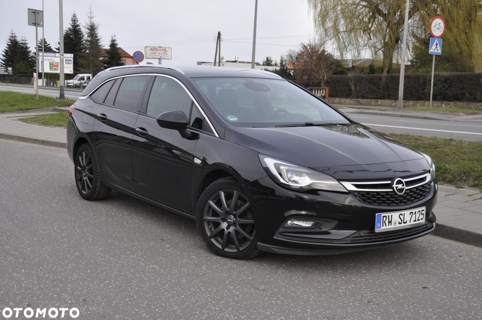 Opel Astra 1.6 BiTurbo D (CDTI) Start/Stop Innovation - 9