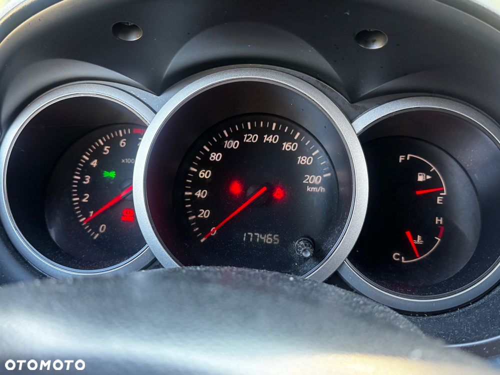 Suzuki Grand Vitara - 15