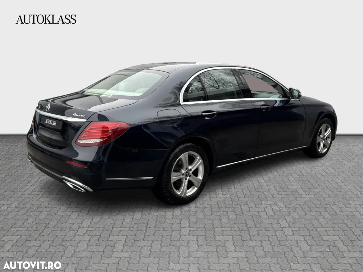 Mercedes-Benz E 220 d 4MATIC Aut. - 5