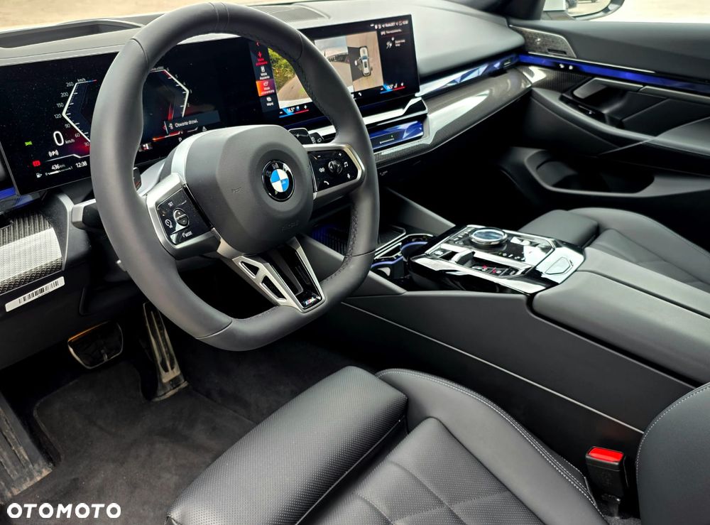 BMW Seria 5 540d xDrive mHEV M Sport - 14