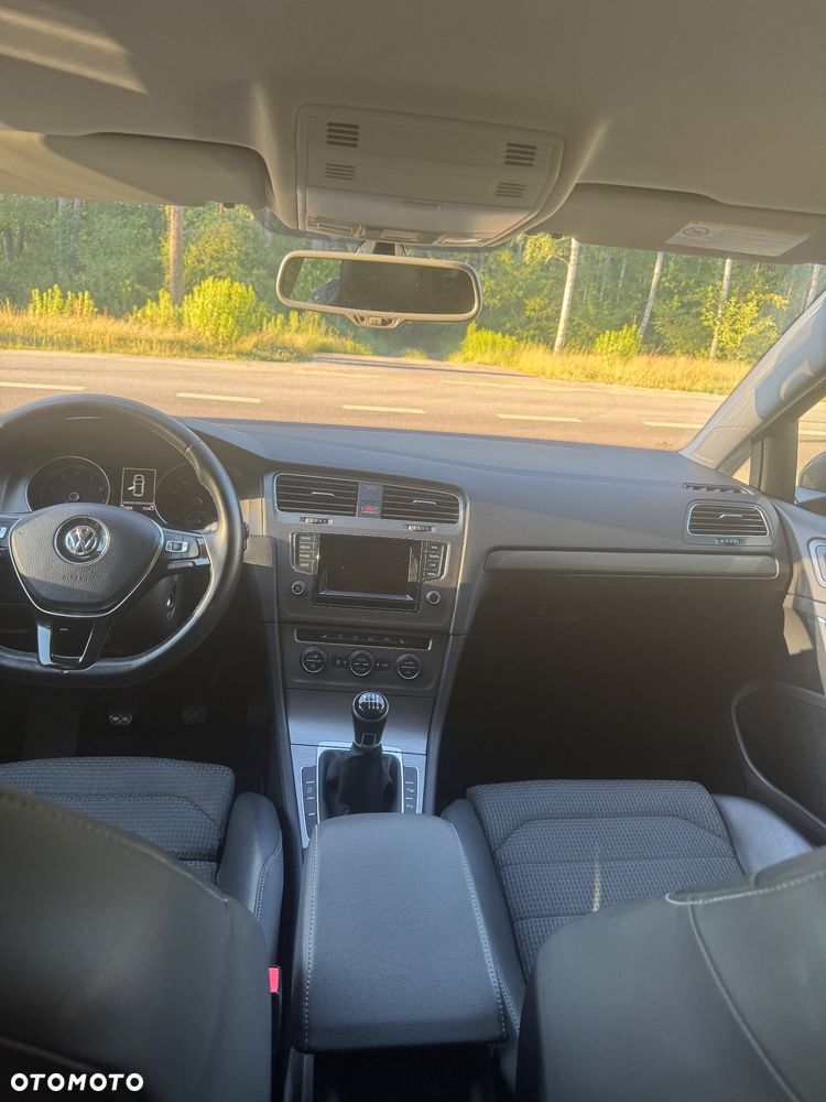 Volkswagen Golf 1.4 TSI BMT Comfortline - 12