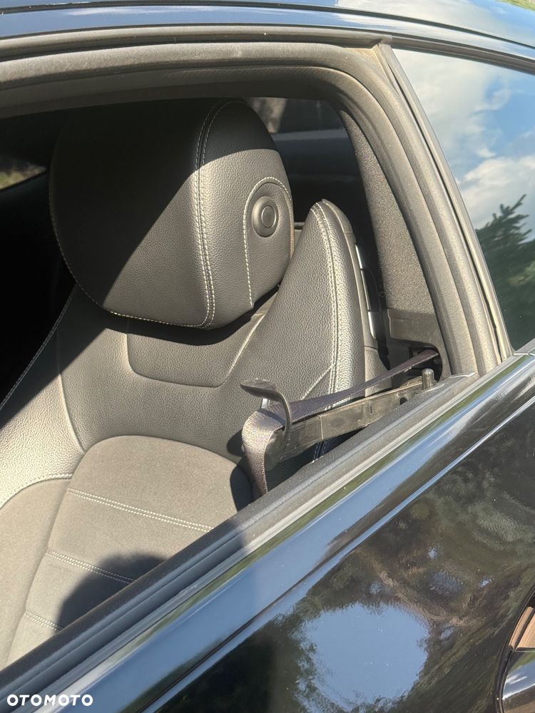 Mercedes-Benz Klasa C 180 7G-TRONIC - 12