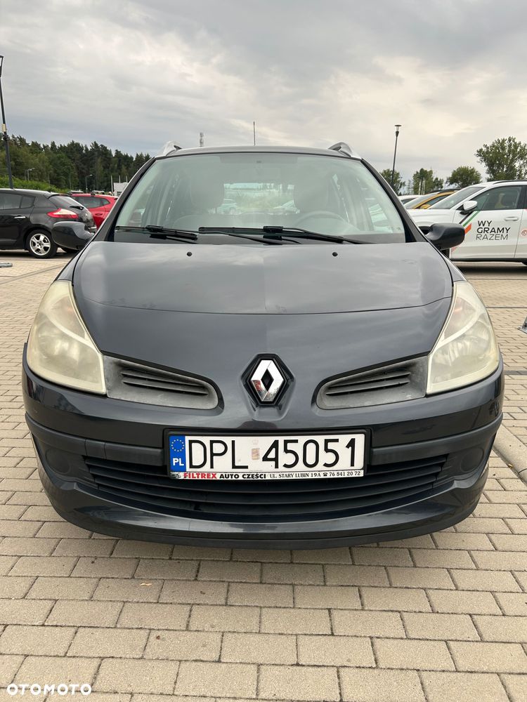 Renault Clio - 2