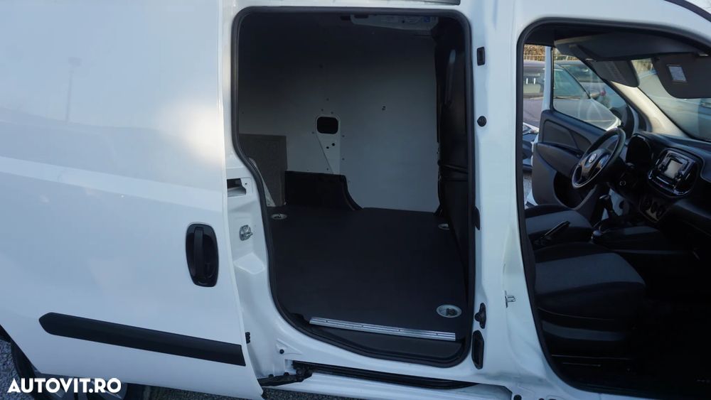 Fiat DOBLO - 10