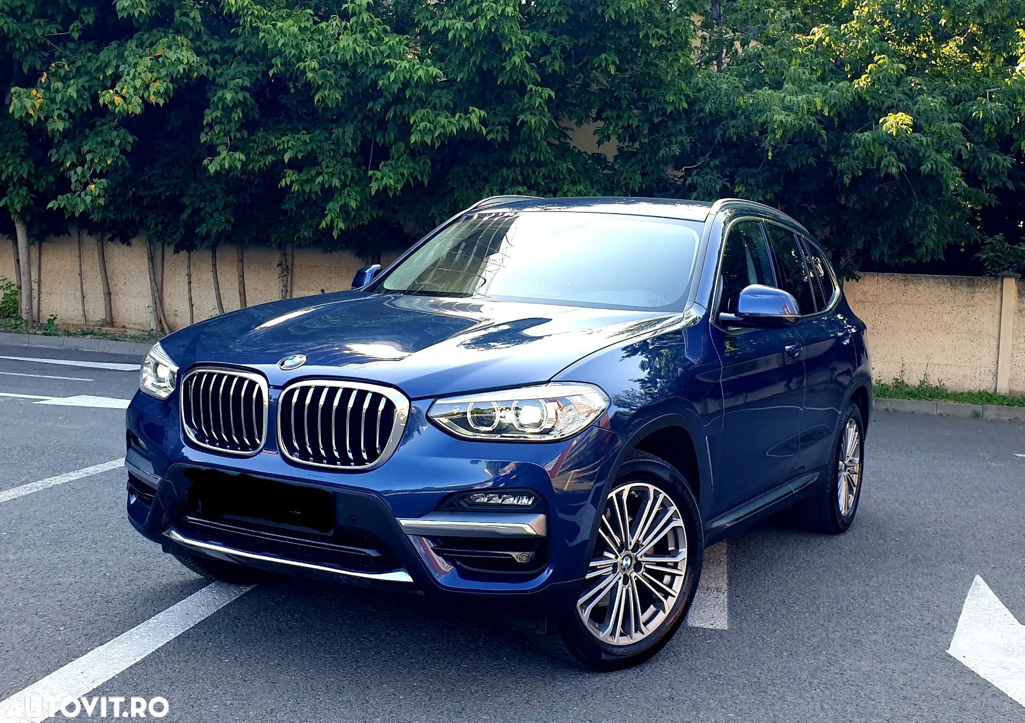 BMW X3 xDrive20d AT Luxury Line - 1