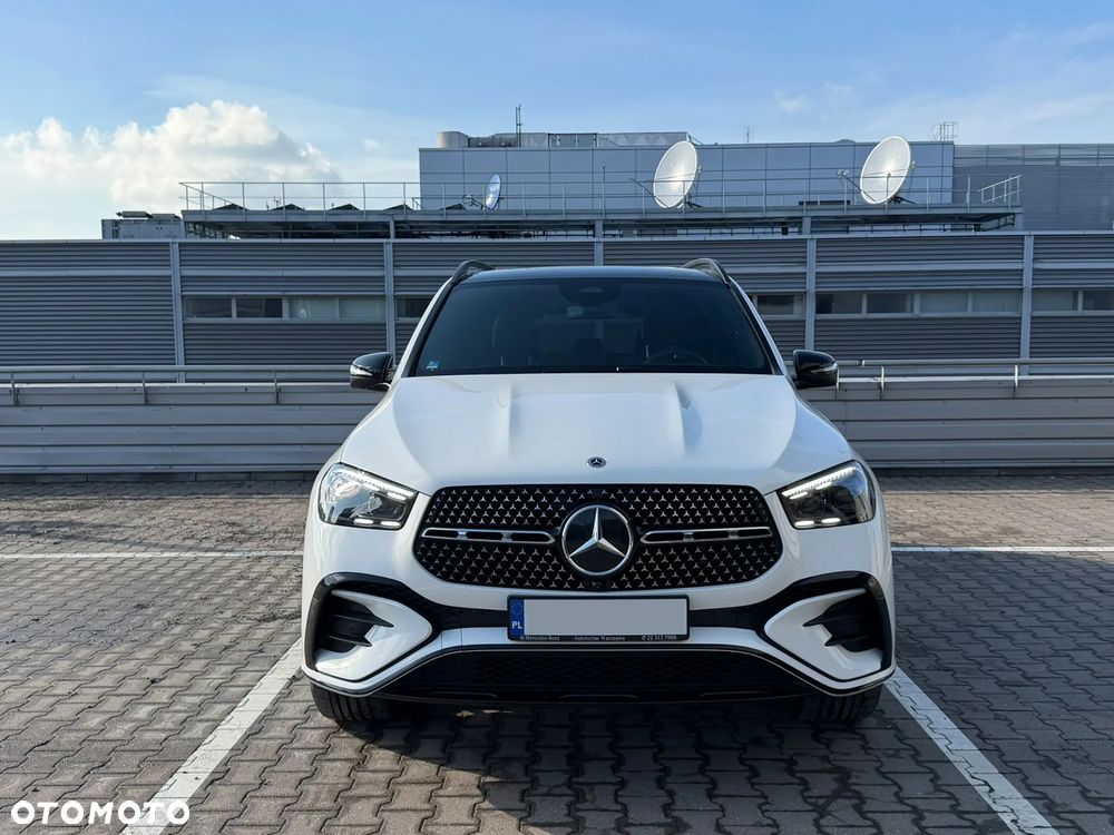 Mercedes-Benz GLE 300 d 4Matic 9G-TRONIC AMG Line Advanced Plus - 9