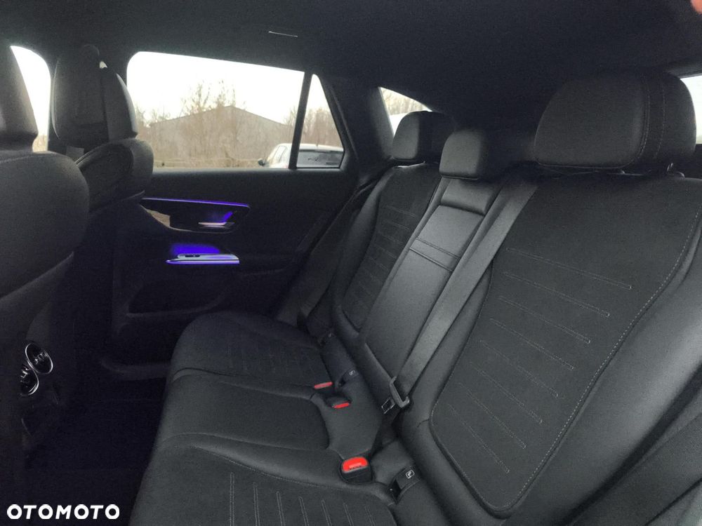 Mercedes-Benz GLC - 20