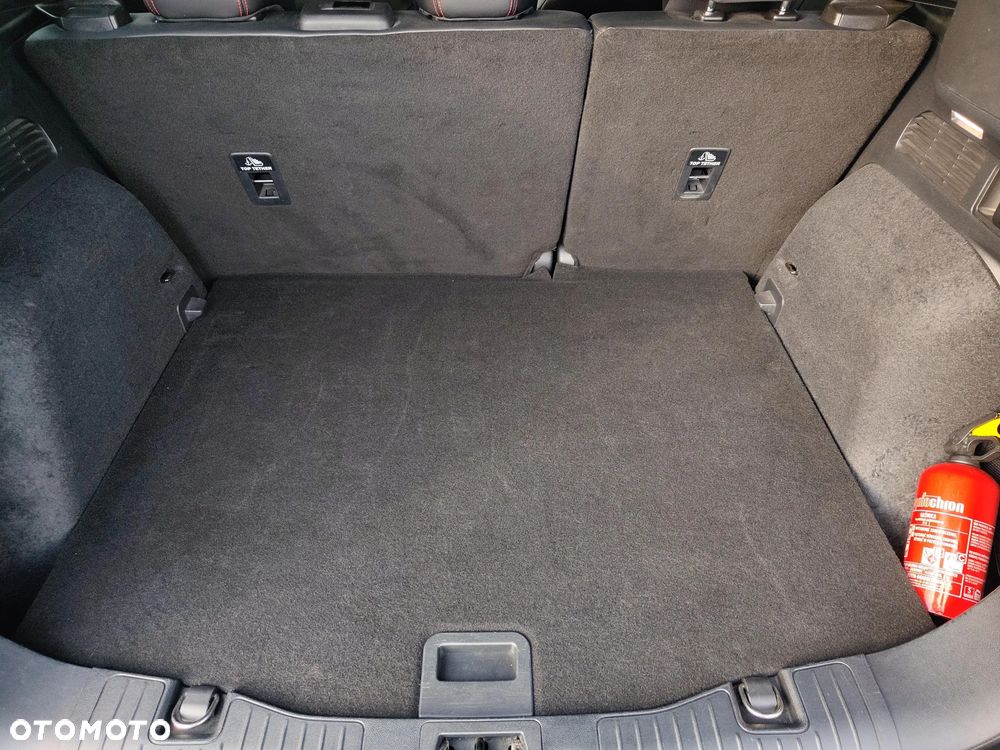 Ford Kuga 1.5 EcoBoost FWD ST-Line ASS MMT6 - 19