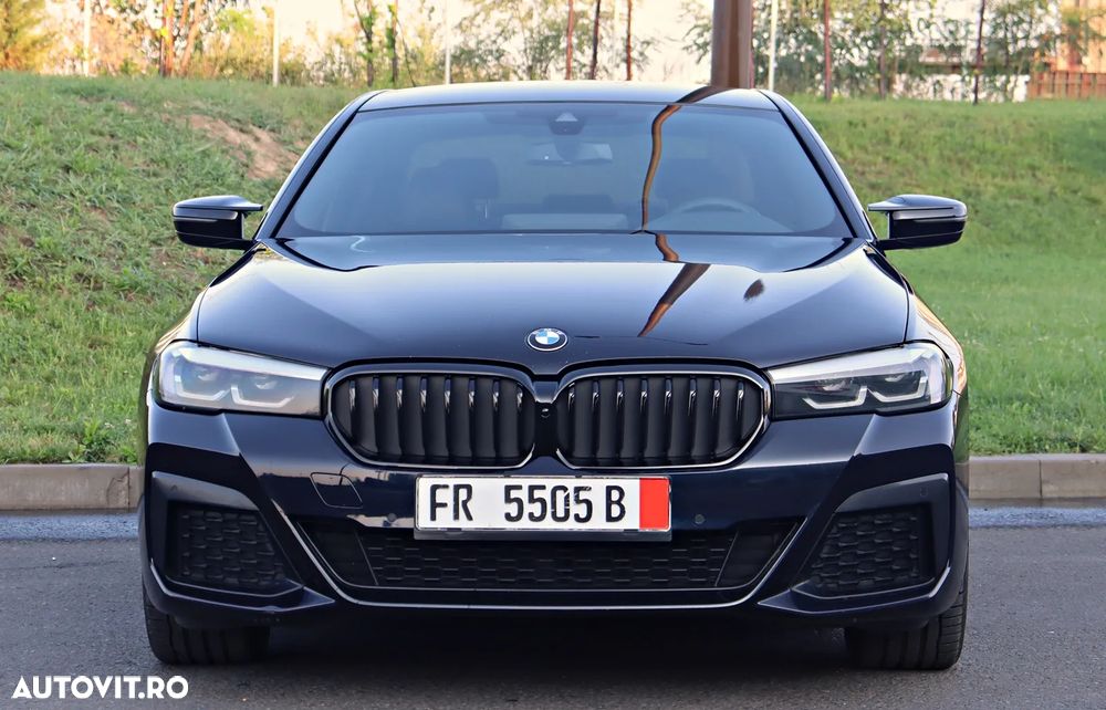 BMW Seria 5 2021 photo 3