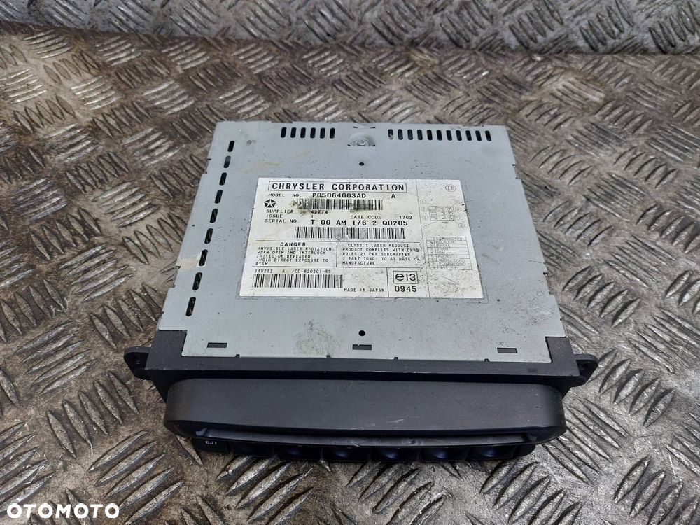 ZMIENIARKA CHRYSLER  GRAND VOYAGER IV P05064003AD - 2